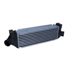 AC630031 MAXGEAR Интеркулер