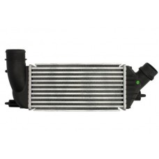 Интеркулер THERMOTEC DAC011TT