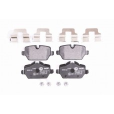 8DB 355 020-111 HELLA Комплект гальмівних колодок дисковий гальм