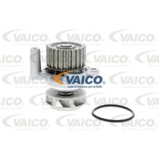 V10-50014 VAICO Водяний насос охолодження двигуна