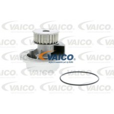 V40-50034 VAICO Водяний насос охолодження двигуна