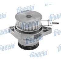 WP0136 FRECCIA Водяний насос охолодження двигуна