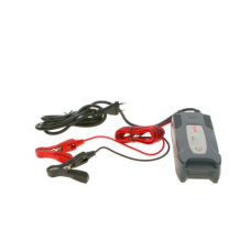 Зарядний пристрій для аккумулятора  BOSCH C-1 ДЛЯ АКБ (EFB, GEL) 12V: 5AH–120AH; НАПРЯЖЕНИЕ: 14.7 В (±0.25 В) ТОК: 3.5 A (±10%)