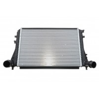 CI 207 000P MAHLE Интеркулер