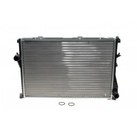 CR 295 000S MAHLE Радіатор охолодження двигуна