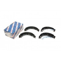 0 986 487 746 BOSCH Комплект гальмівних колодок