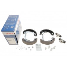 0 204 114 582 BOSCH Комплект гальмівних колодок