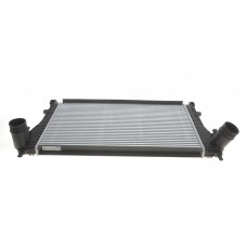 CI 667 000S MAHLE Интеркулер