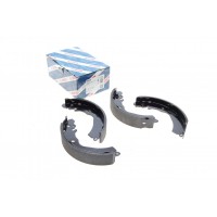 0 986 487 451 BOSCH Комплект гальмівних колодок