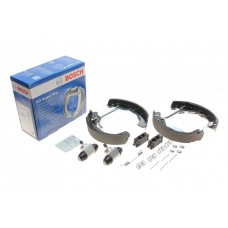 0 204 114 642 BOSCH Комплект гальмівних колодок