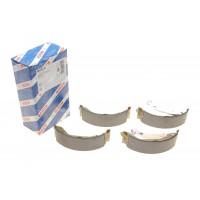 0 986 487 852 BOSCH Комплект гальмівних колодок
