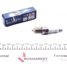 Свічка запалювання VW T5/LT (28-35)/Caddy III/Renault Kangoo/Peugeot Boxer 1.1-4.2 96-